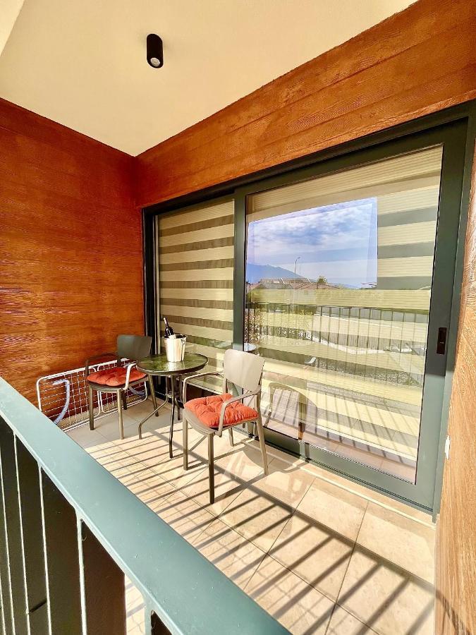 Fides Stylish Apartments Tivat With Pool Buitenkant foto